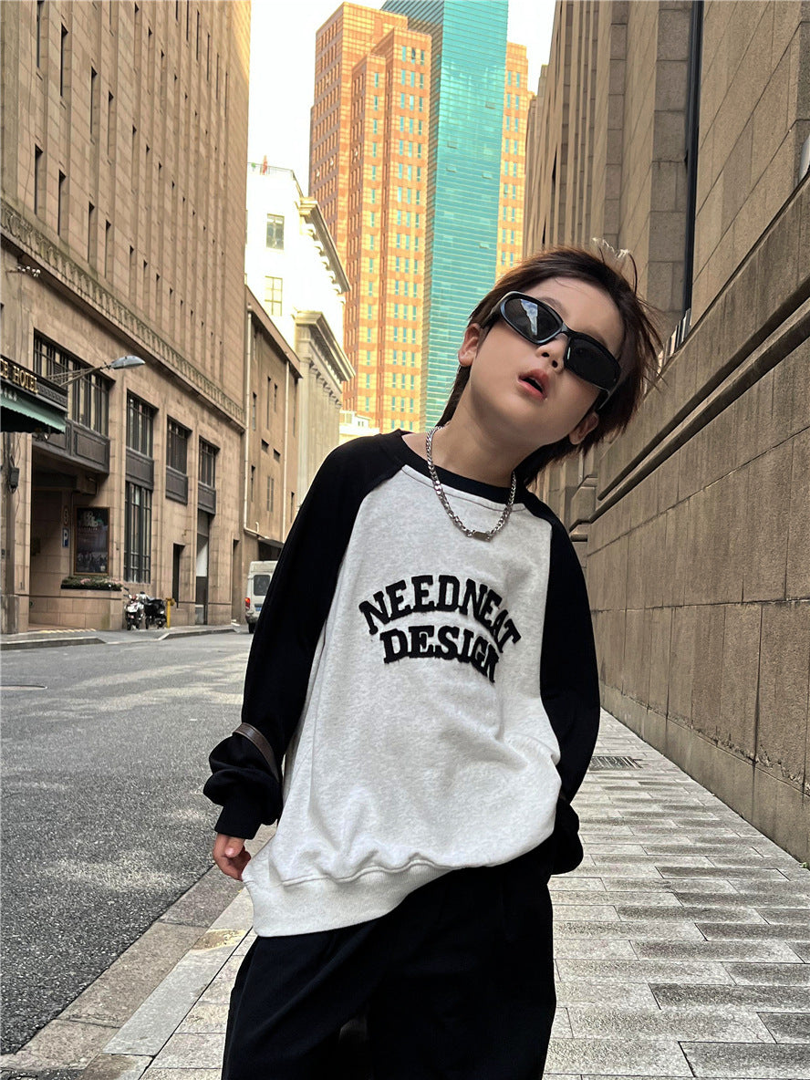 Young idol autumn children's clothing sweaters Korean version of the cloth art letters, edges, colorful children, boys and girls sweaters