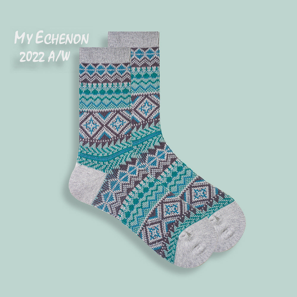 Autumn and winter socks have no bone retro ethnic wind dual road Male couples combed cotton trendy sports socks